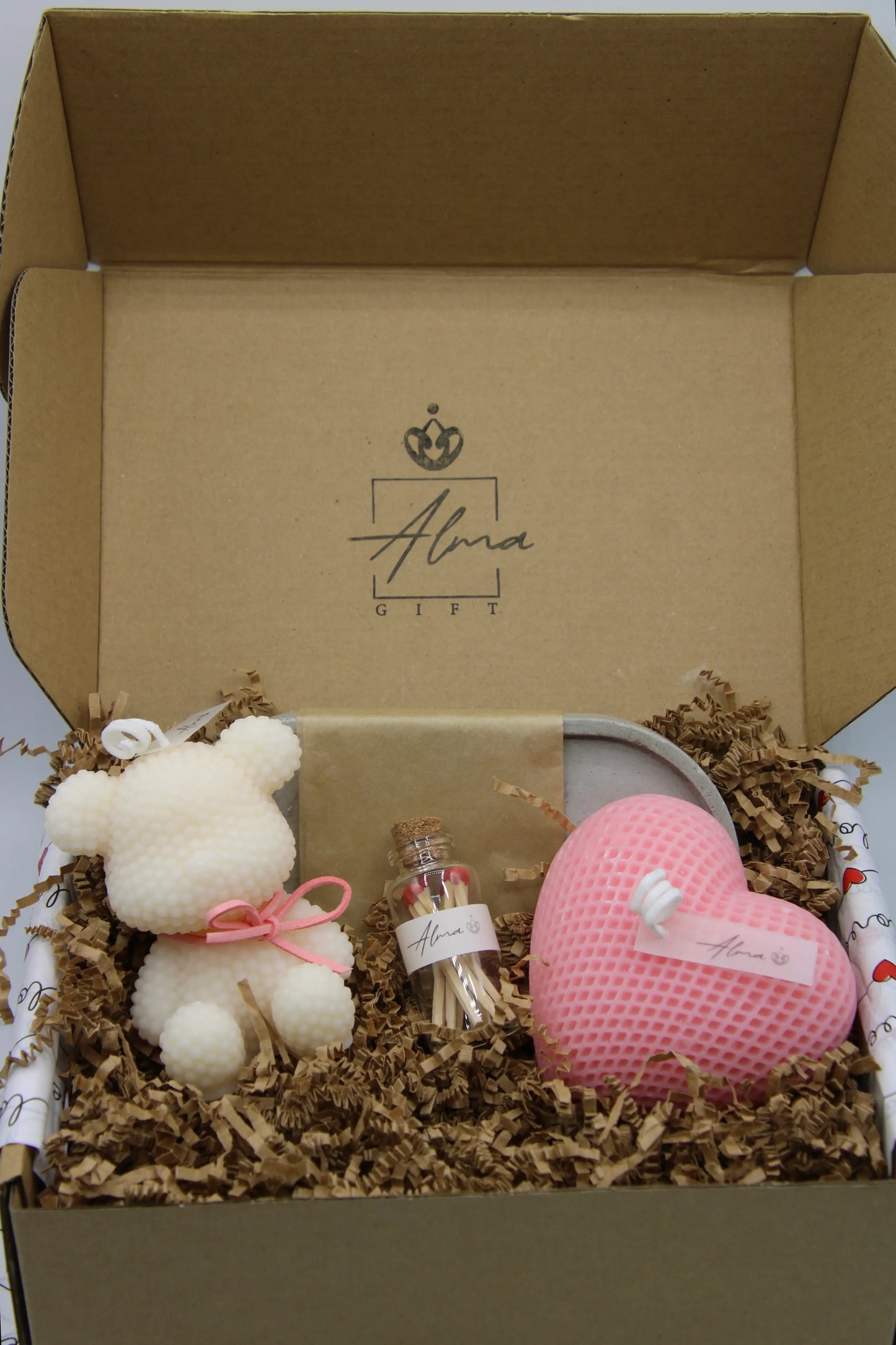 Cozy Love Gift Box Front