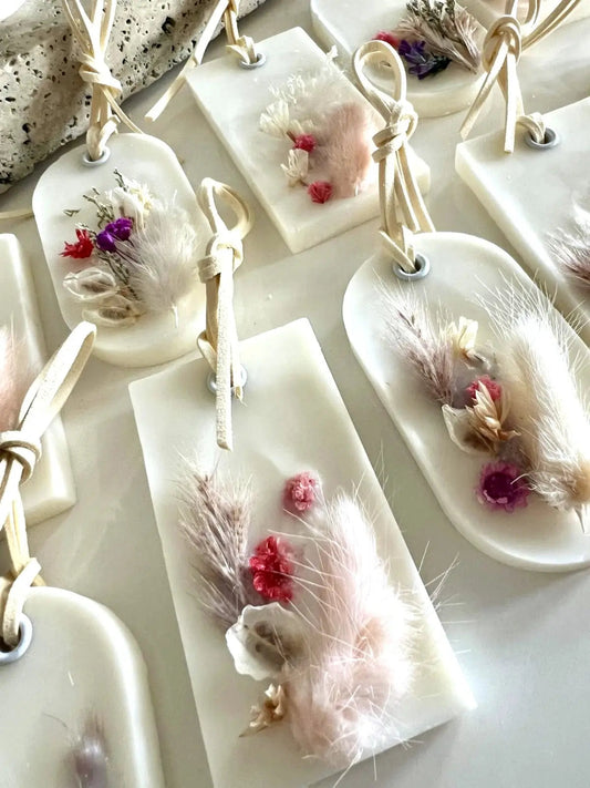 Dry Flowers Souvenir Bulk