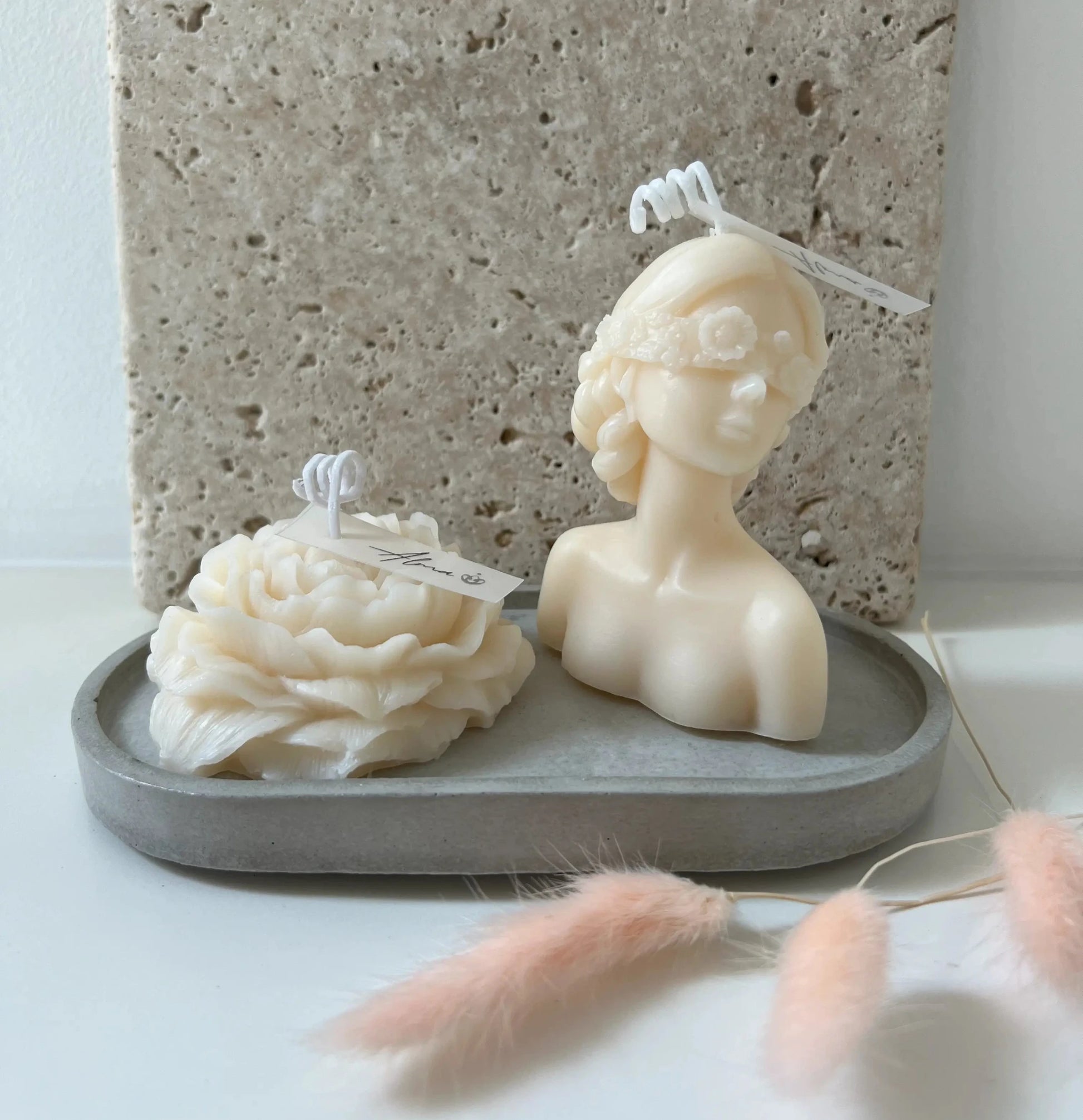 Romantic Blindfold Girl Gift Box Elements