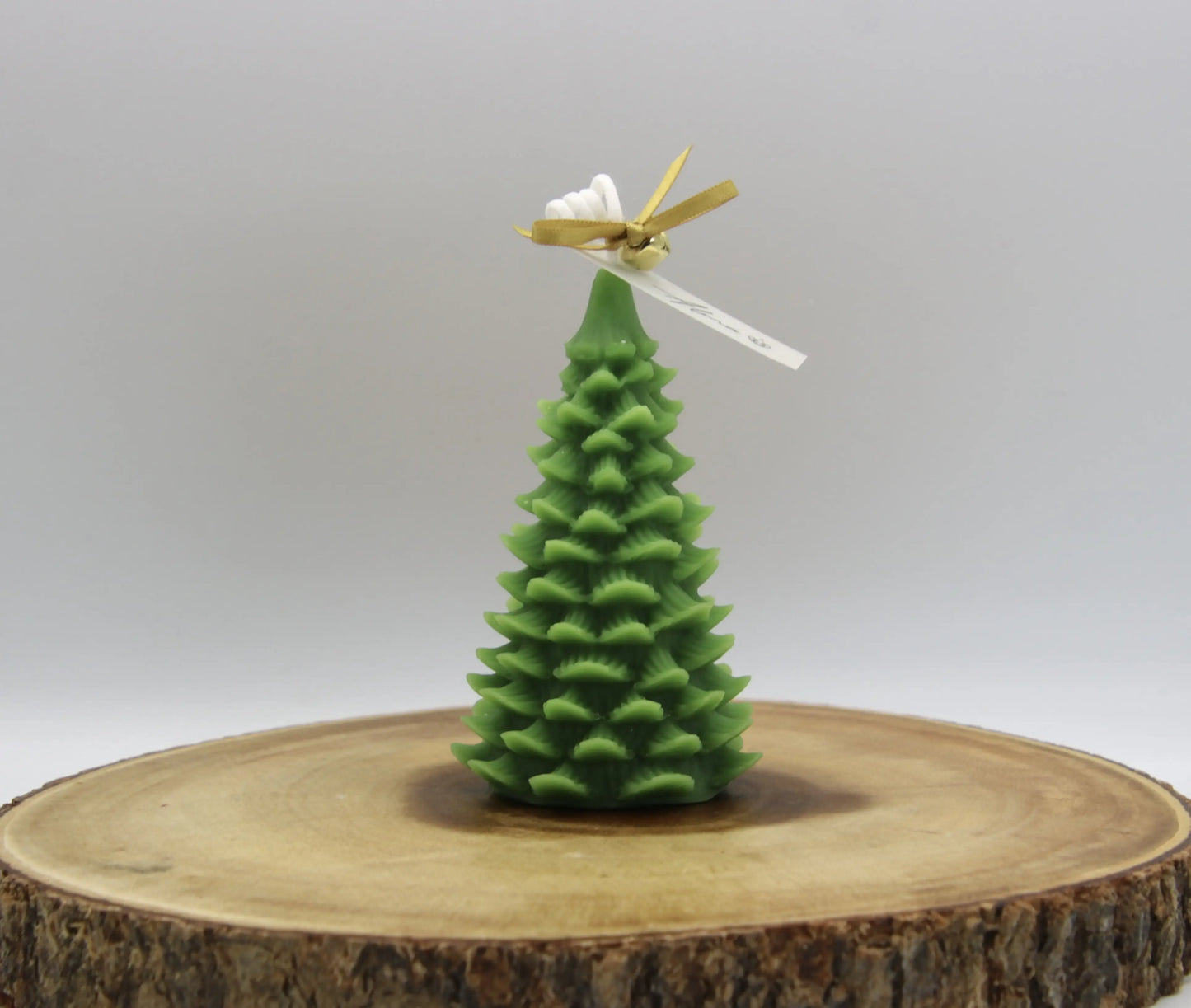 Bell-shaped Christmas tree candle – handmade soy wax holiday decor – Alma Gift Green