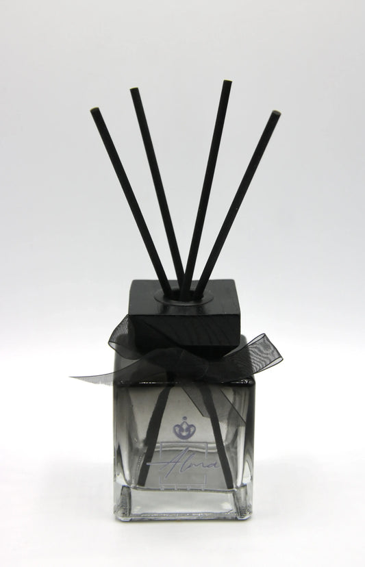 Black Reed Diffuser – Chanel Fragrance – Modern Luxury Home Decor Diffuser