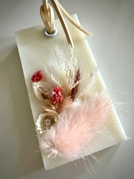 Dry Flowers Tag 