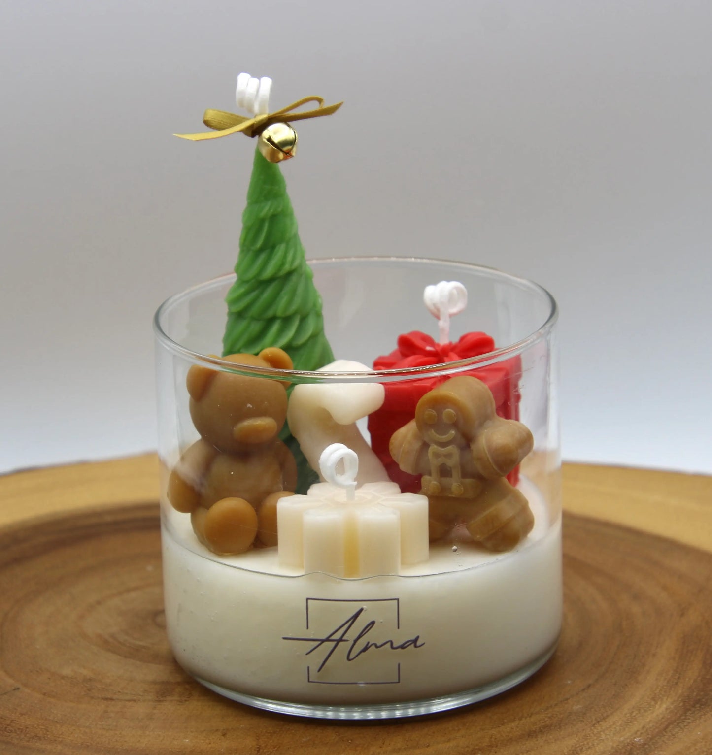 Festive handmade candle with toy-themed design – Christmas soy wax decor – Alma Gift Up