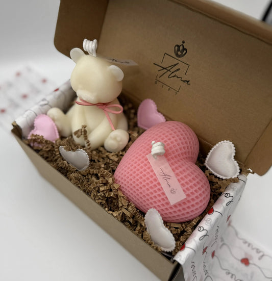 Lazy Bear and Love Heart Gift Box Diagonal