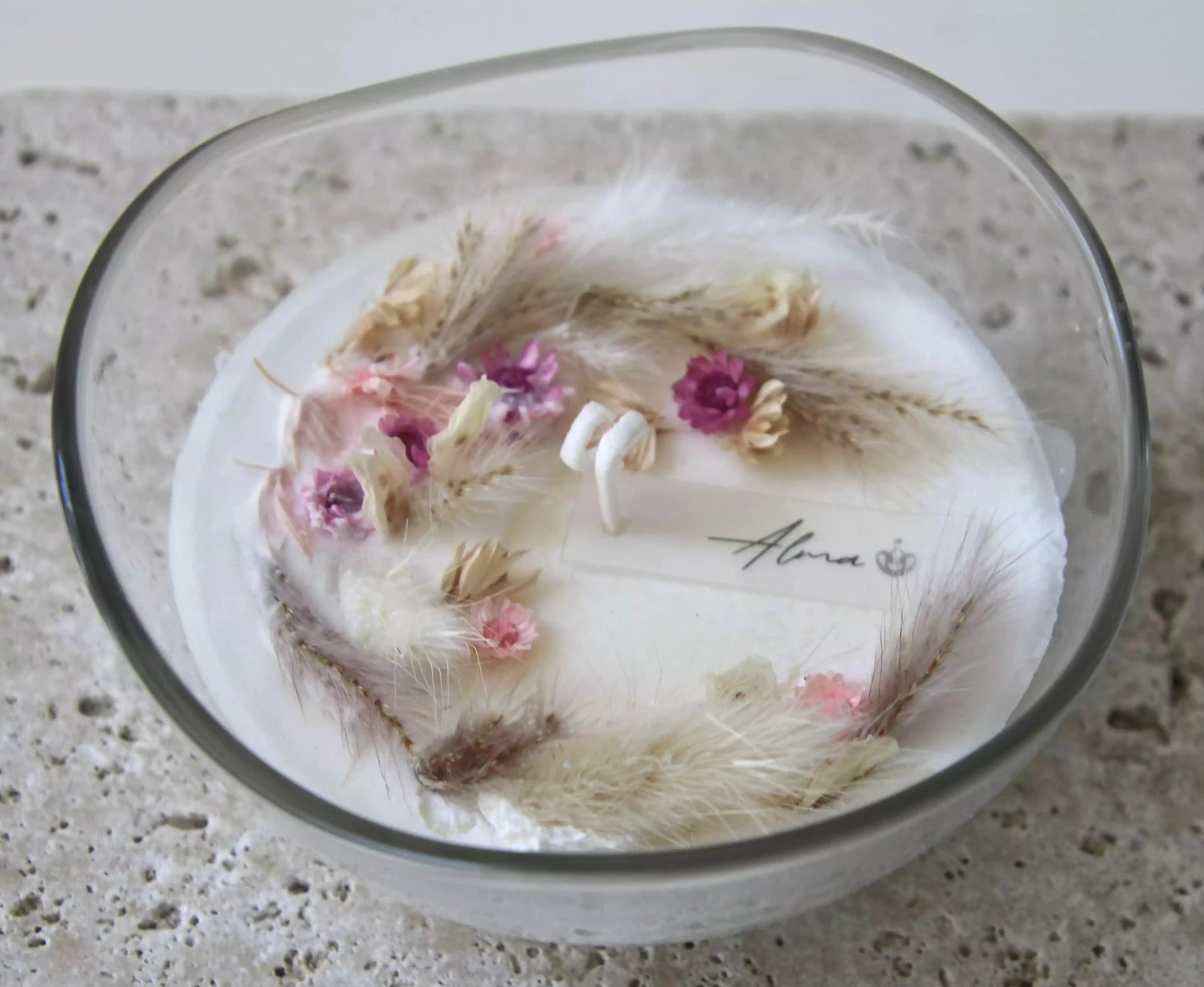 Natural Dry Flowers Candle