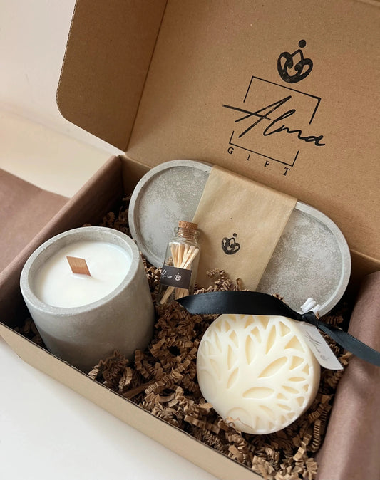 The Tree of Life for Him Gift Box Diagonal