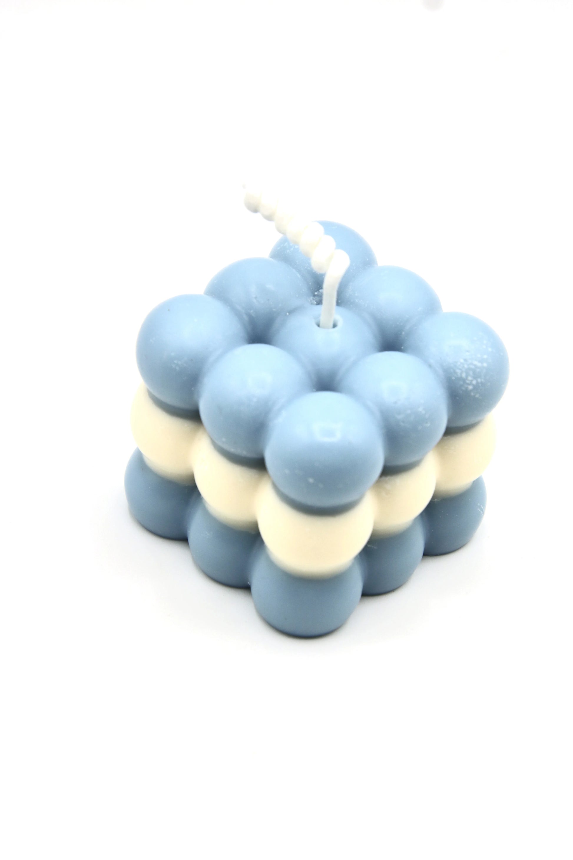 Alma Gift Colors of the World Argentina light blue white bubble candle, handmade Miami